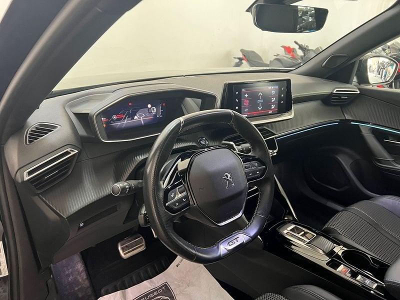 Peugeot 2008 2008 BlueHDi 130 S&S EAT8 GT