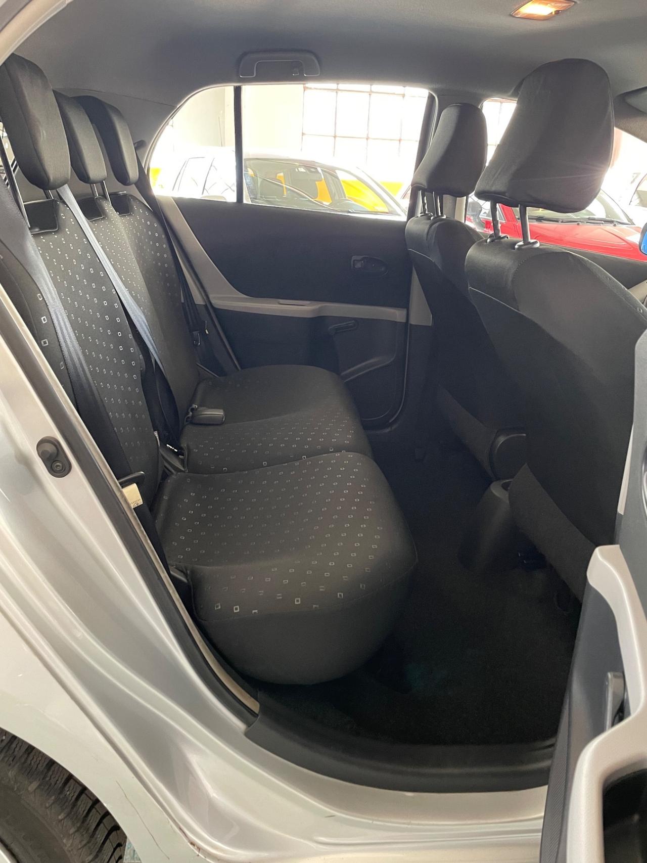 Toyota Yaris 1.0 5 porte TAGLIANDI CERTIFICATI