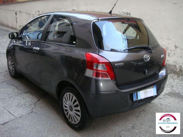 TOYOTA - Yaris - 1.3 3p. M-MT Sol