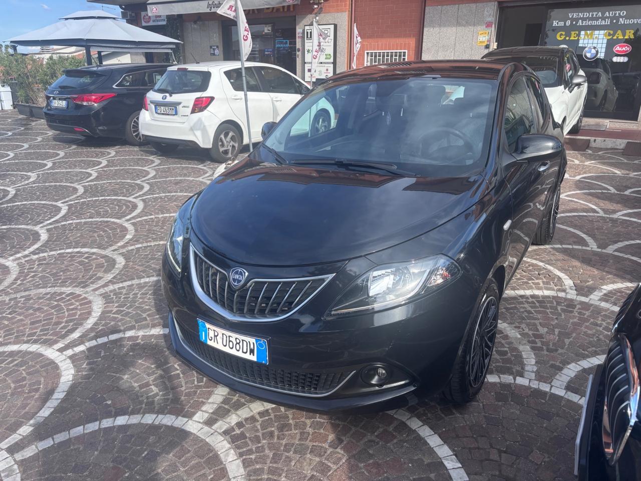 Lancia Ypsilon 1.0 FireFly 5 porte S&S Hybrid Gold