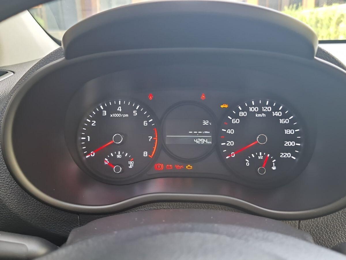 KIA PICANTO 1.0 TECHNO + DESIGN PACK