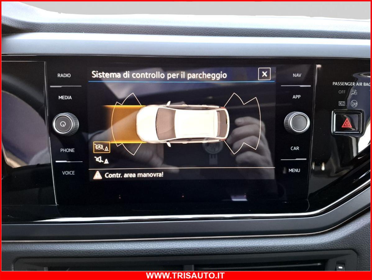 VOLKSWAGEN Taigo 1.0 TSI R-line NEOPATENTATI (TETTO APRIBILE)