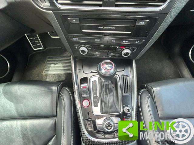 AUDI Q5 3.0 V6 quattro tiptronic business