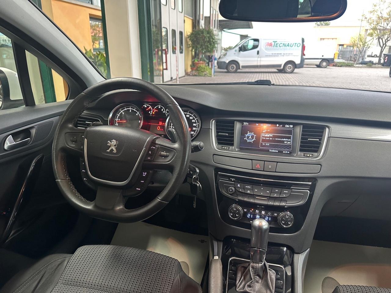 Peugeot 508 2.0 HDi 140CV SW Allure