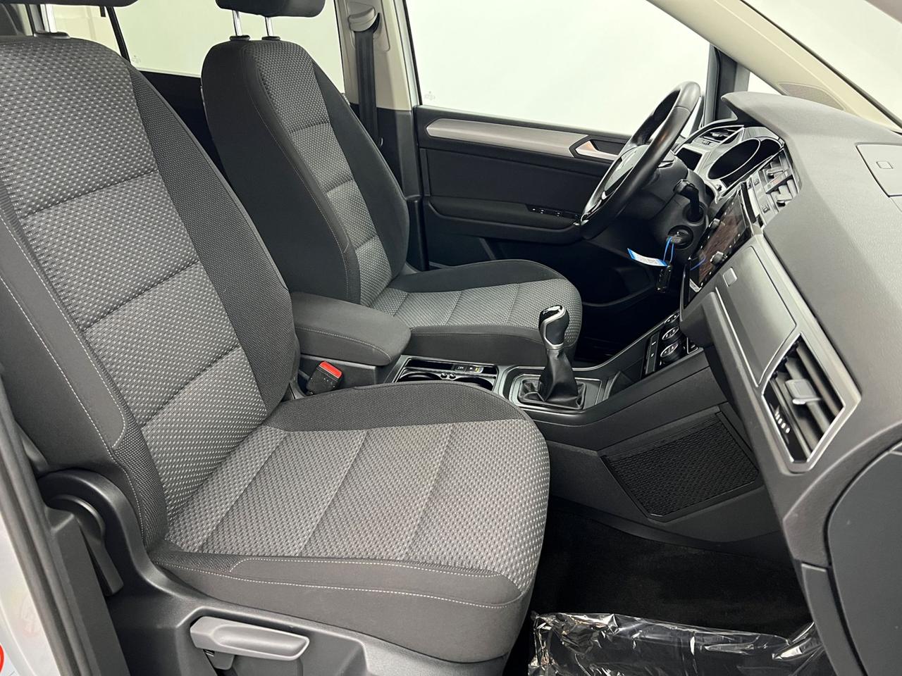 VOLKSWAGEN Touran III 2015 Touran 2.0 tdi Business 122cv