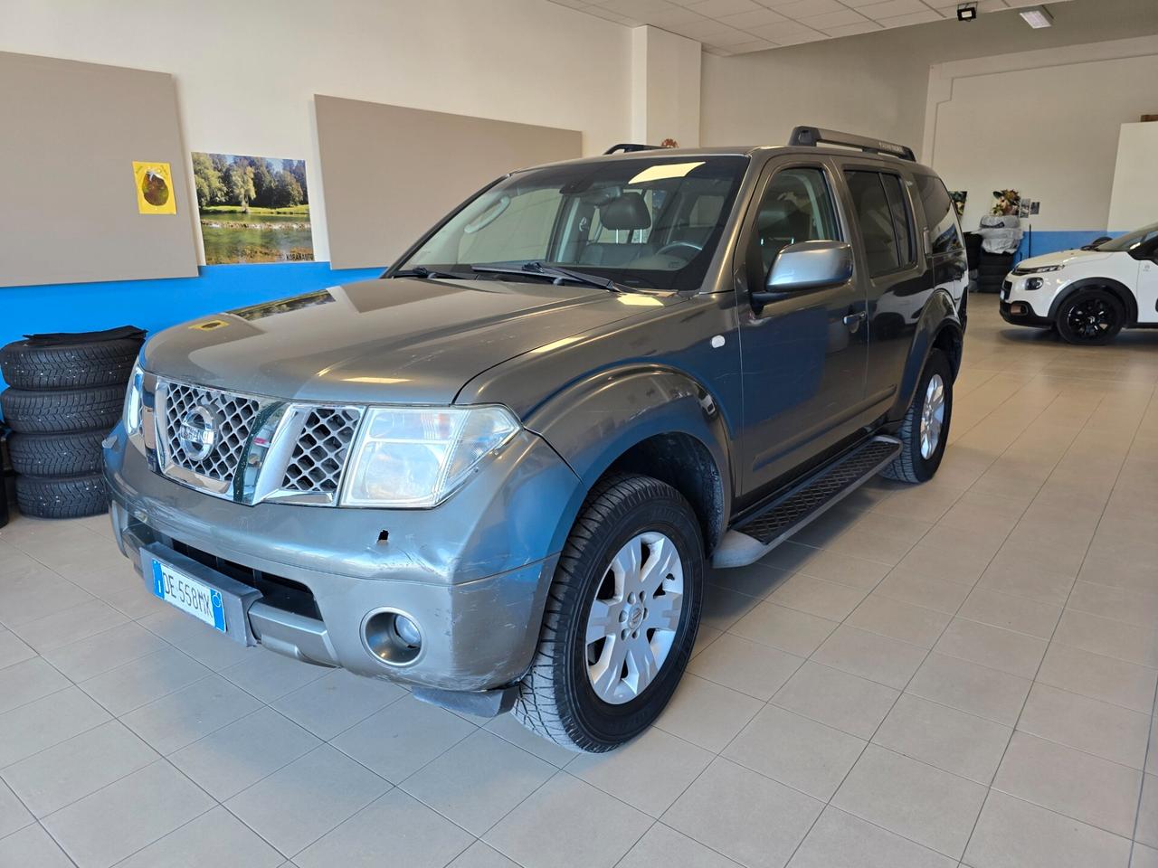 Nissan Pathfinder 2.5 dCi LE