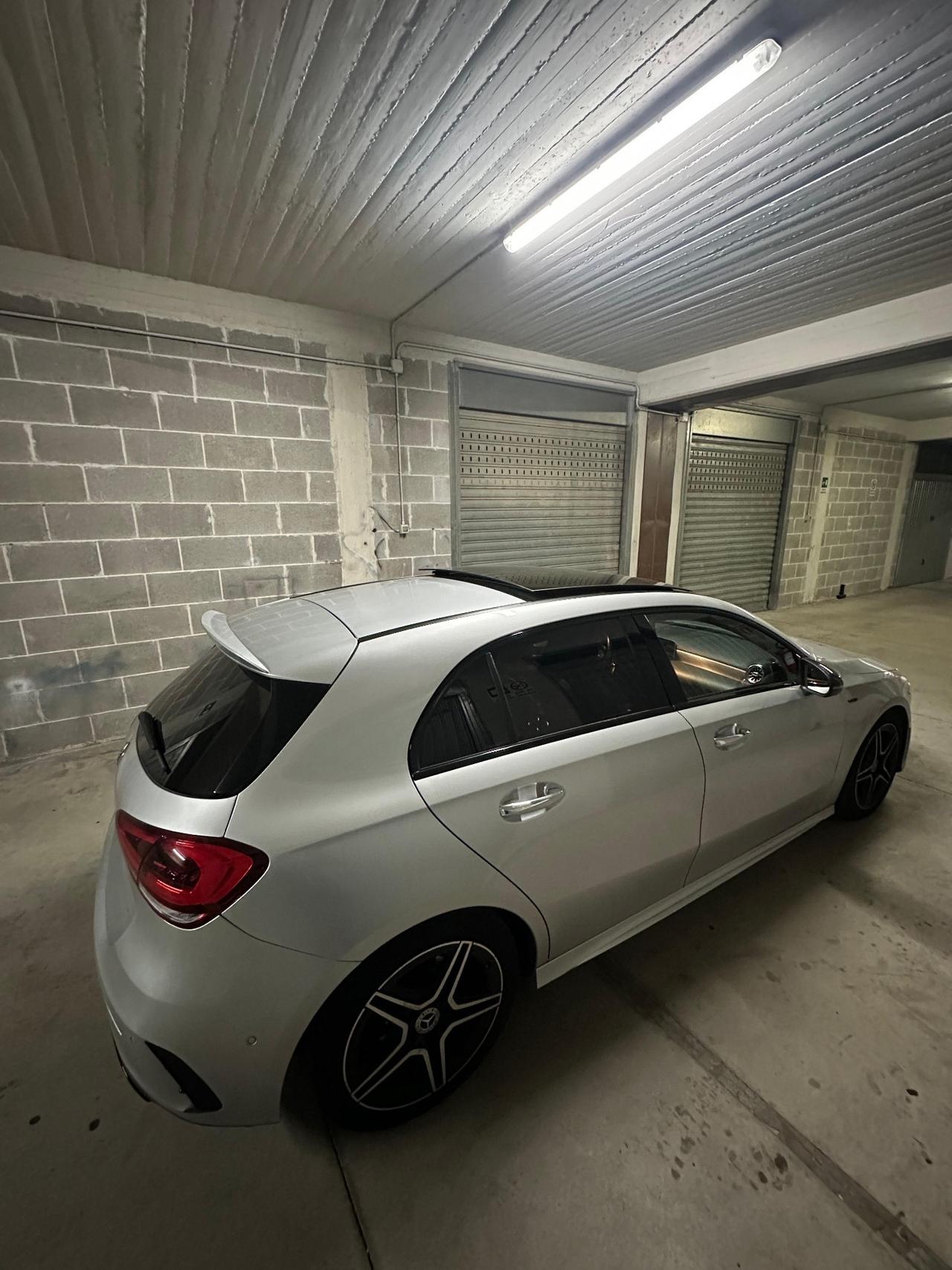 Mercedes-benz A 180 d Automatic Premium AMG