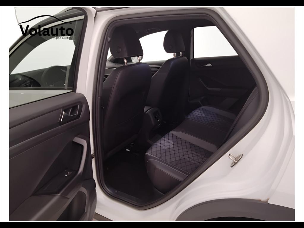 VOLKSWAGEN T-Roc 2022 - T-Roc 1.0 tsi R-Line 110cv