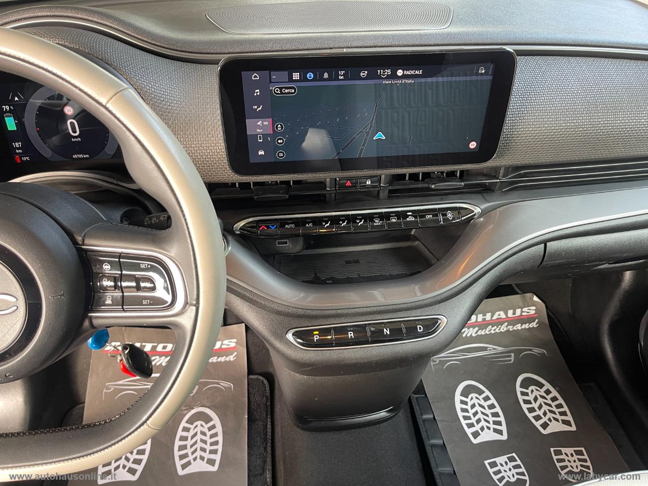 FIAT 500e 3+1 42 kWh La Prima