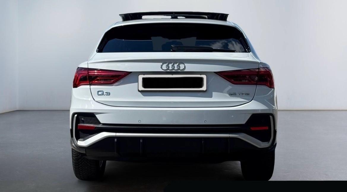 Audi Q3 35 TFSI Sportback S tronic S line