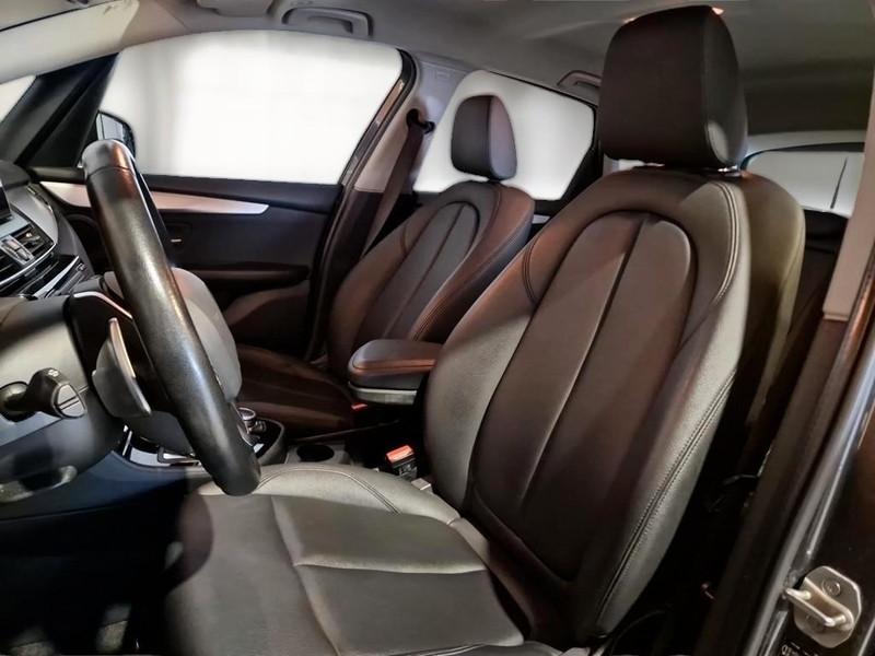BMW 218 ACTIVE TOURER Business Autom.