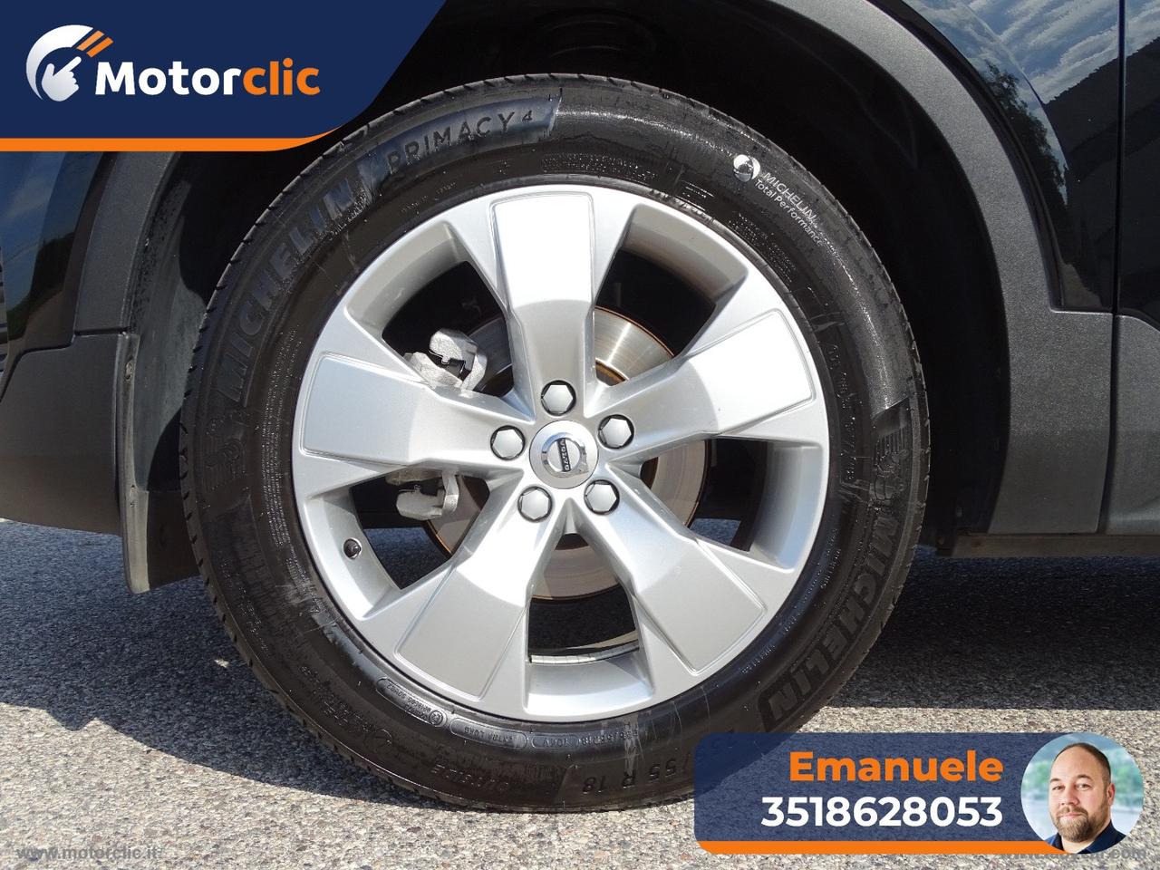 VOLVO XC40 T3 Momentum Core