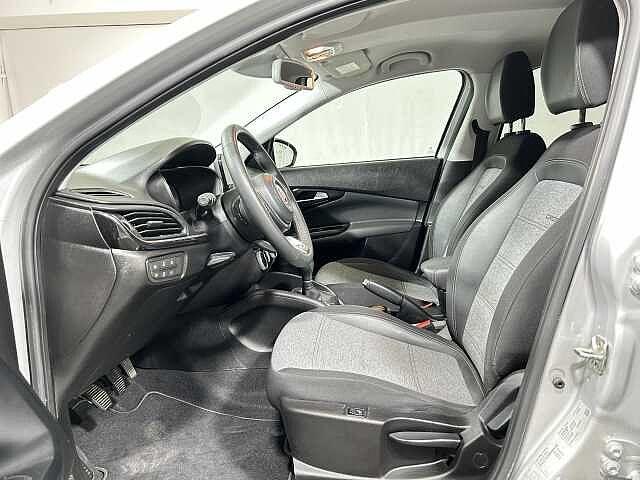 Fiat Tipo 1.0 5 porte Cross