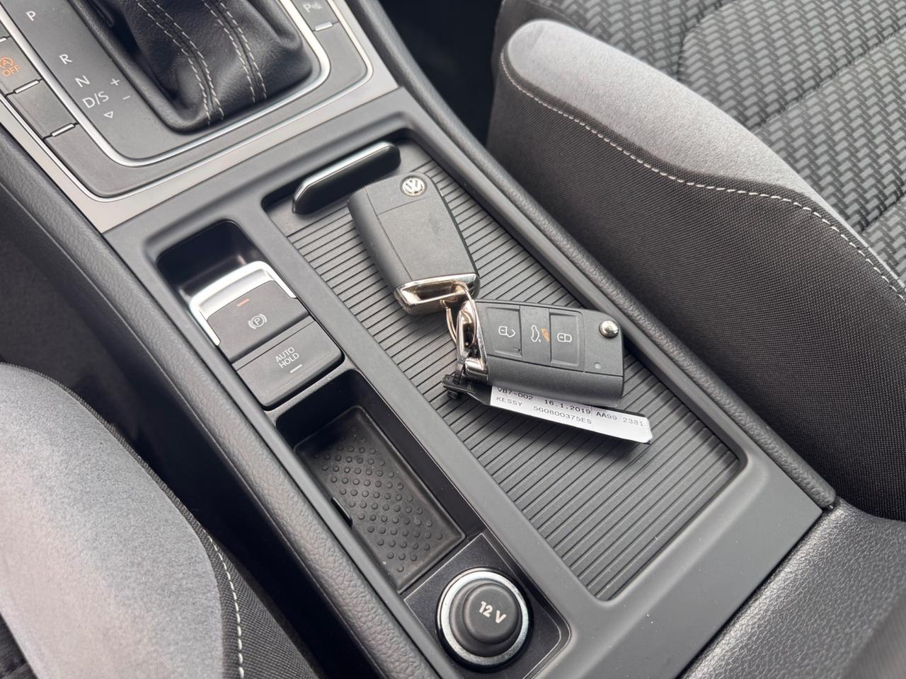 Volkswagen GOLF 7.5 R-LINE DSG 1.5 TSI 150 CV ACT