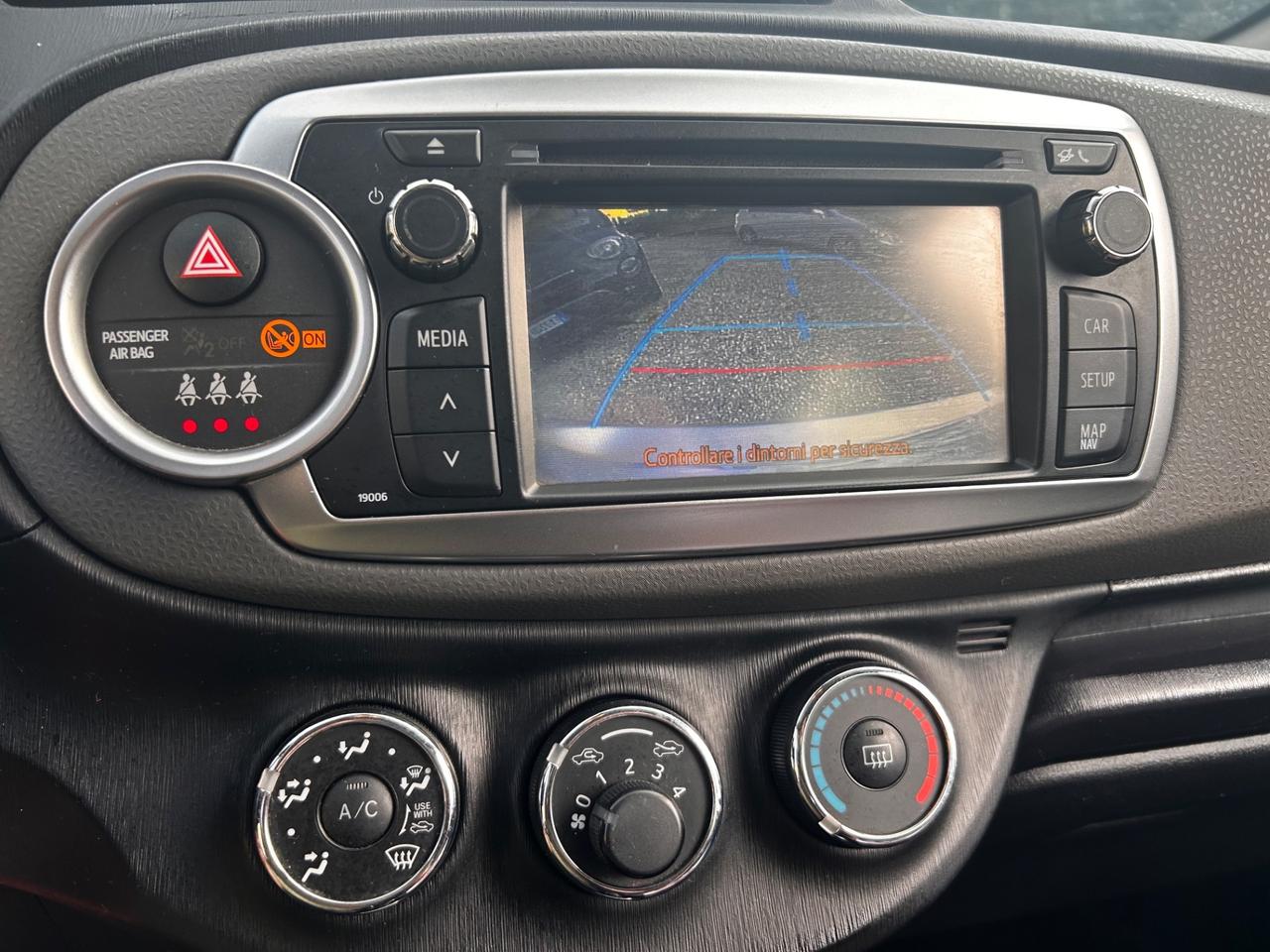 Toyota Yaris 1.0 5 porte Lounge