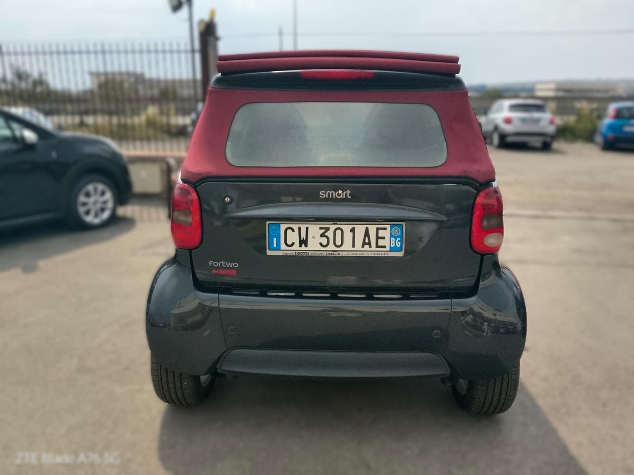 Smart ForTwo 700 CABRIO GRANDSTYLE - MOTORE RIFATTO - 2005