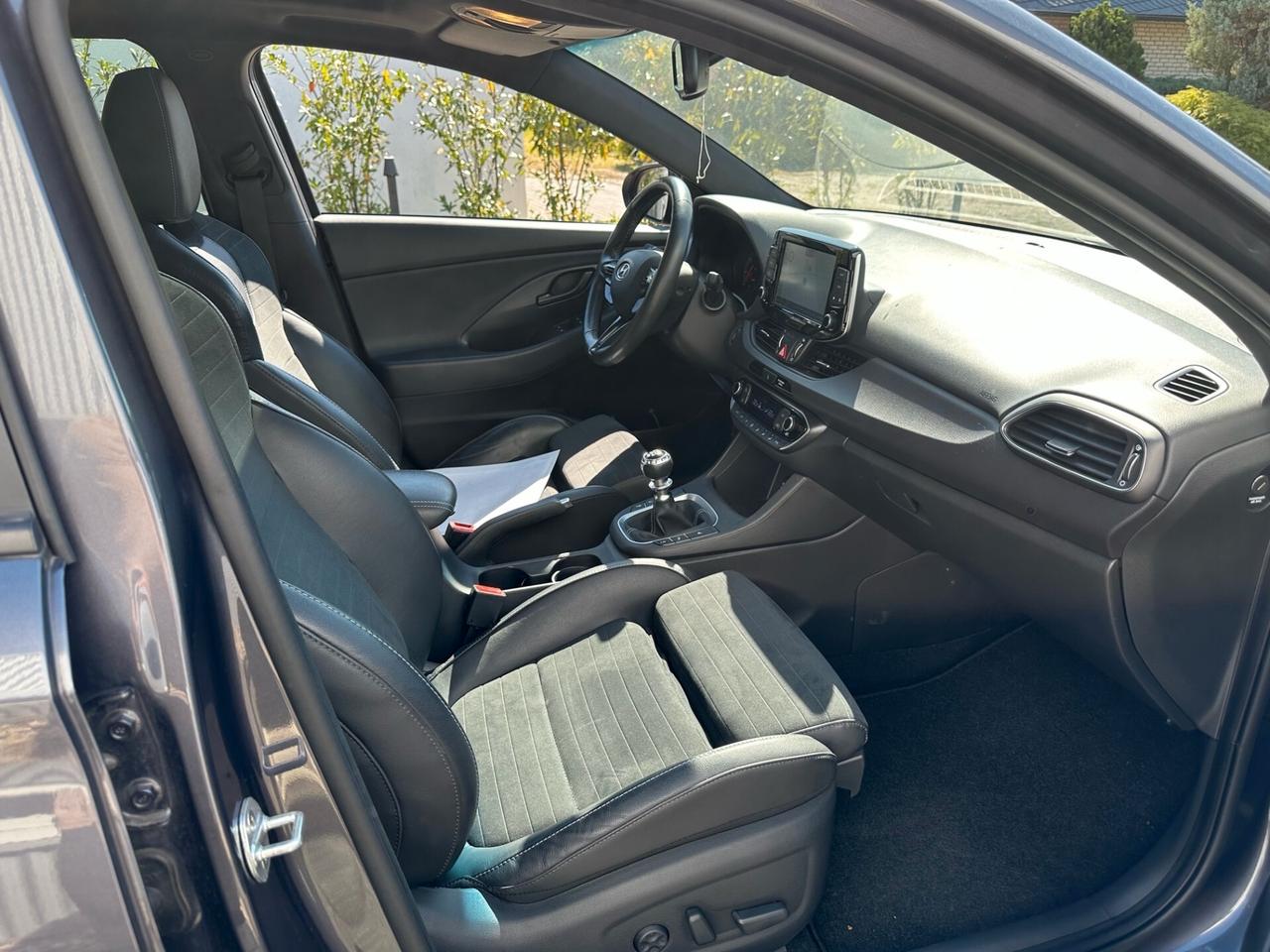 Hyundai i30 N PERFOMANCE TETTO PANORAMICO APRIBILE SENS PARK DOPPI 19" CRUISE CONTROL SED. ELETTTRICI IN ARRIVO