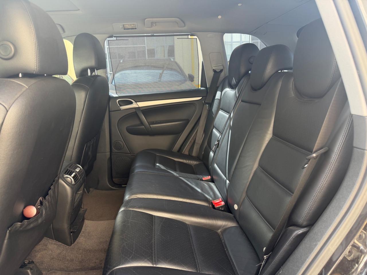 Porsche Cayenne 3.2 V6 full