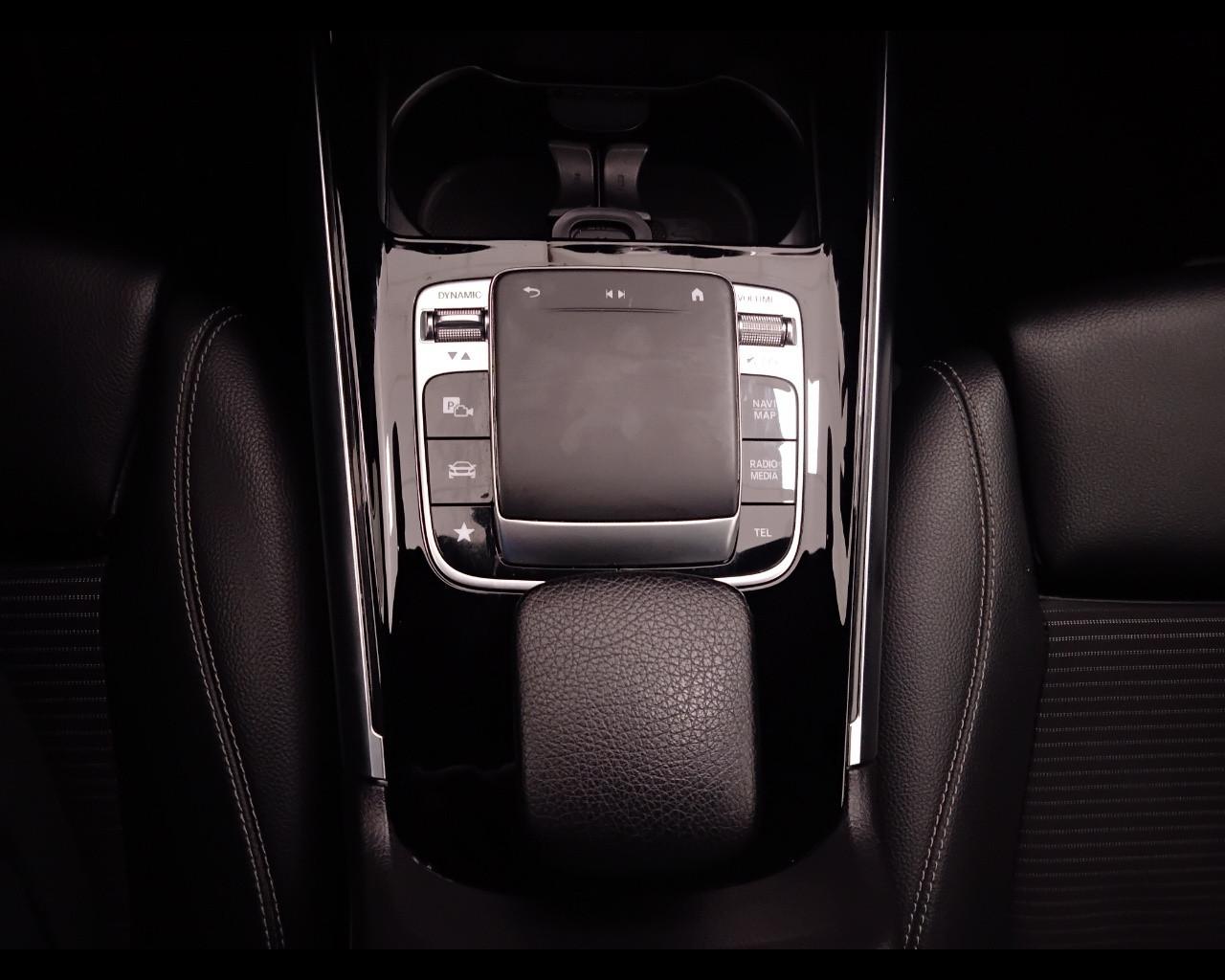 Mercedes-Benz Classe B - W247 2018 - B 180 Sport Plus auto