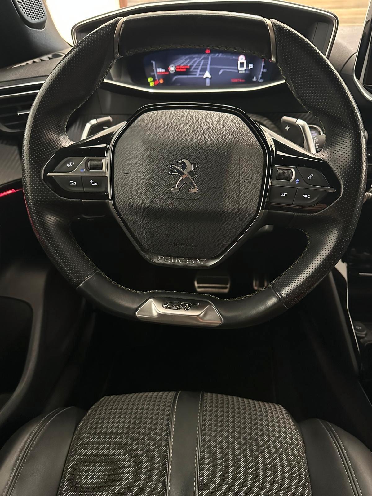 Peugeot 2008 BlueHDi 130 S&S EAT8 GT Pack