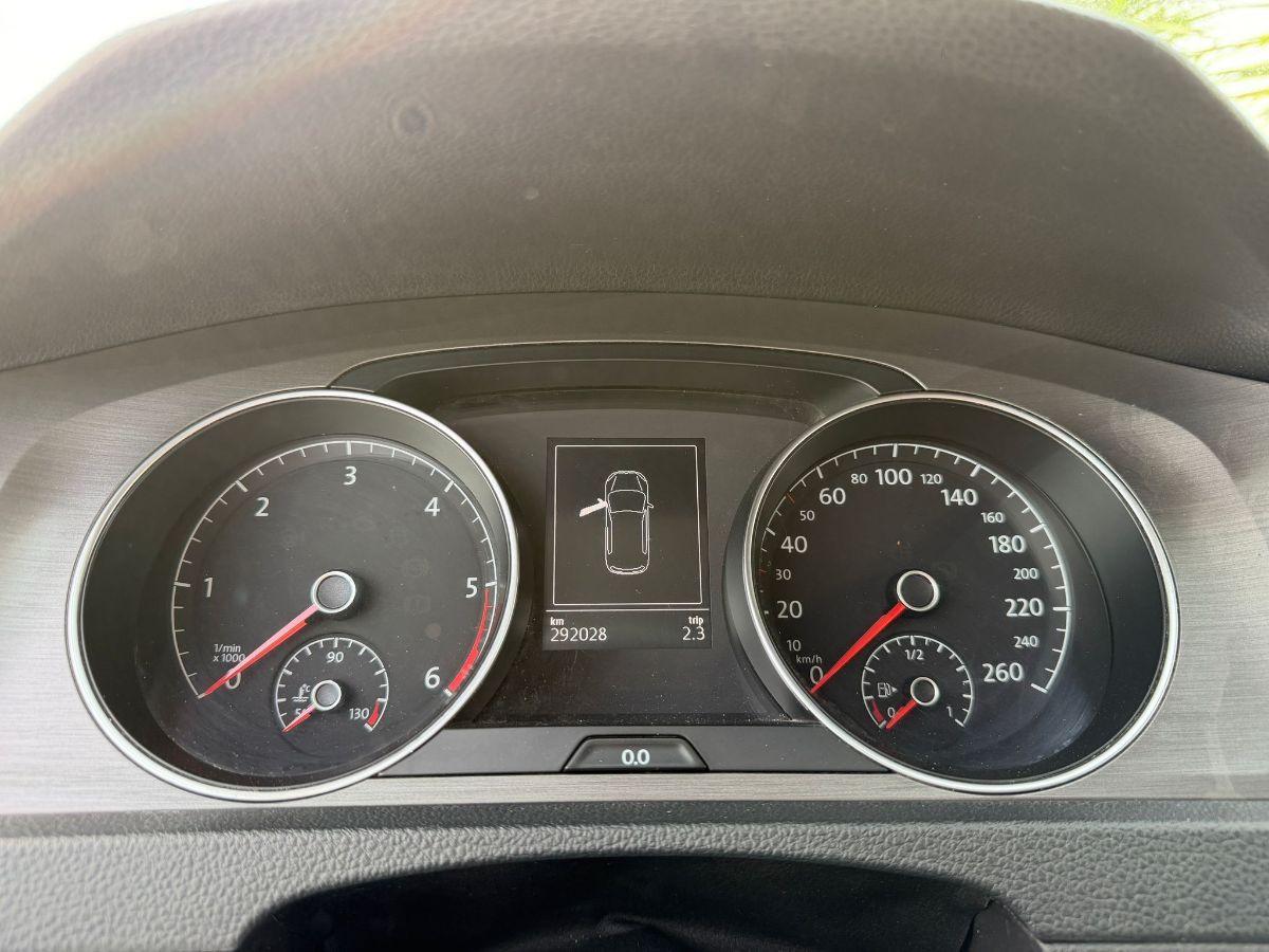 VOLKSWAGEN - Golf - 1.6 TDI 5p. Highline BlueMotion Technology