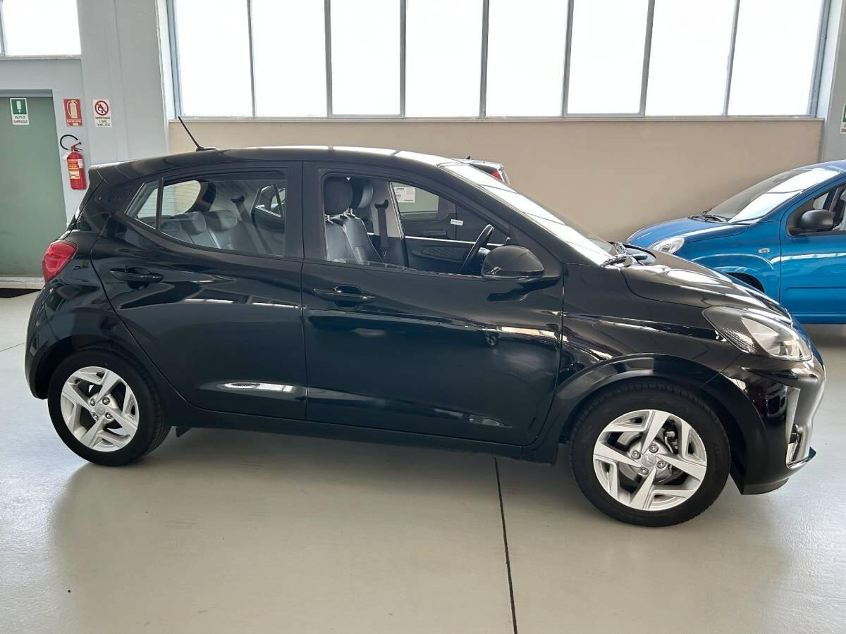 Hyundai i10 1.0 MPI Tech Connect Pack