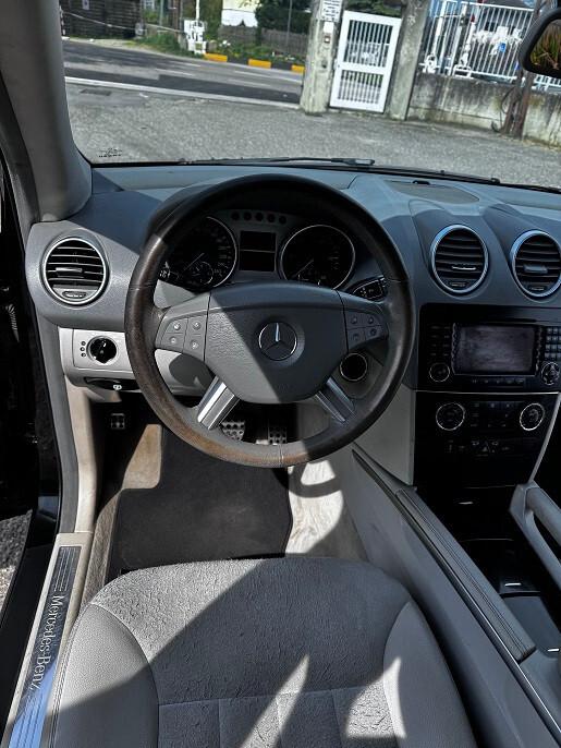 Mercedes-Benz ML 320 4 MATIC 7G-TRONIC