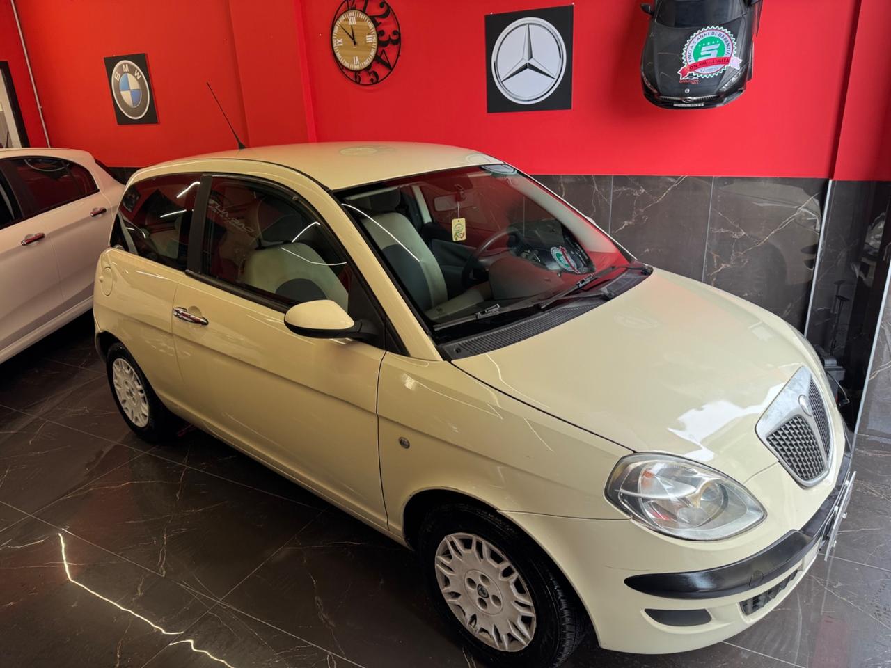 Lancia Ypsilon 1.2 Oro