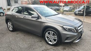 MERCEDES-BENZ GLA 180 d Sport