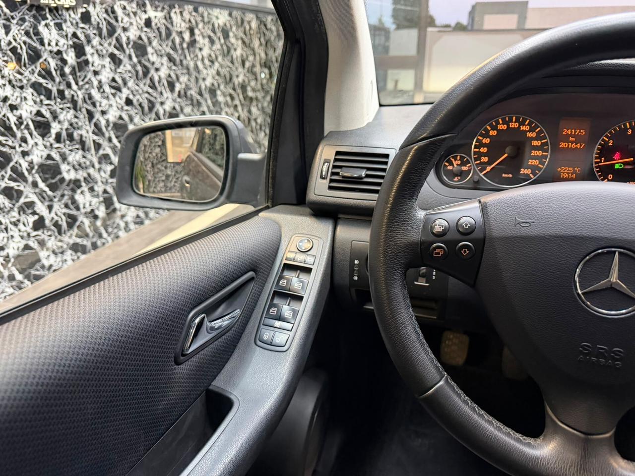 Mercedes-benz A 160 BlueEFFICIENCY Executive