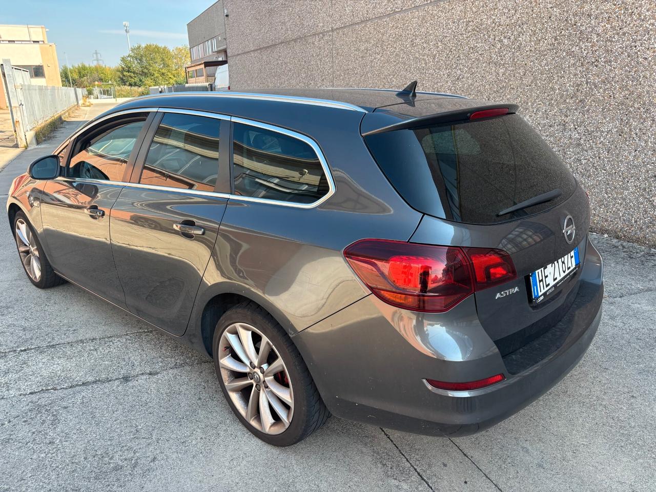 Opel Astra 1.6 115CV Sports Tourer Elective