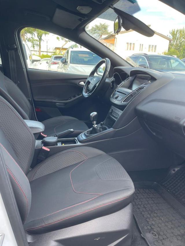 FORD Focus 1.0 EcoBoost 125 CV ST-LINE NEOPATENTATO