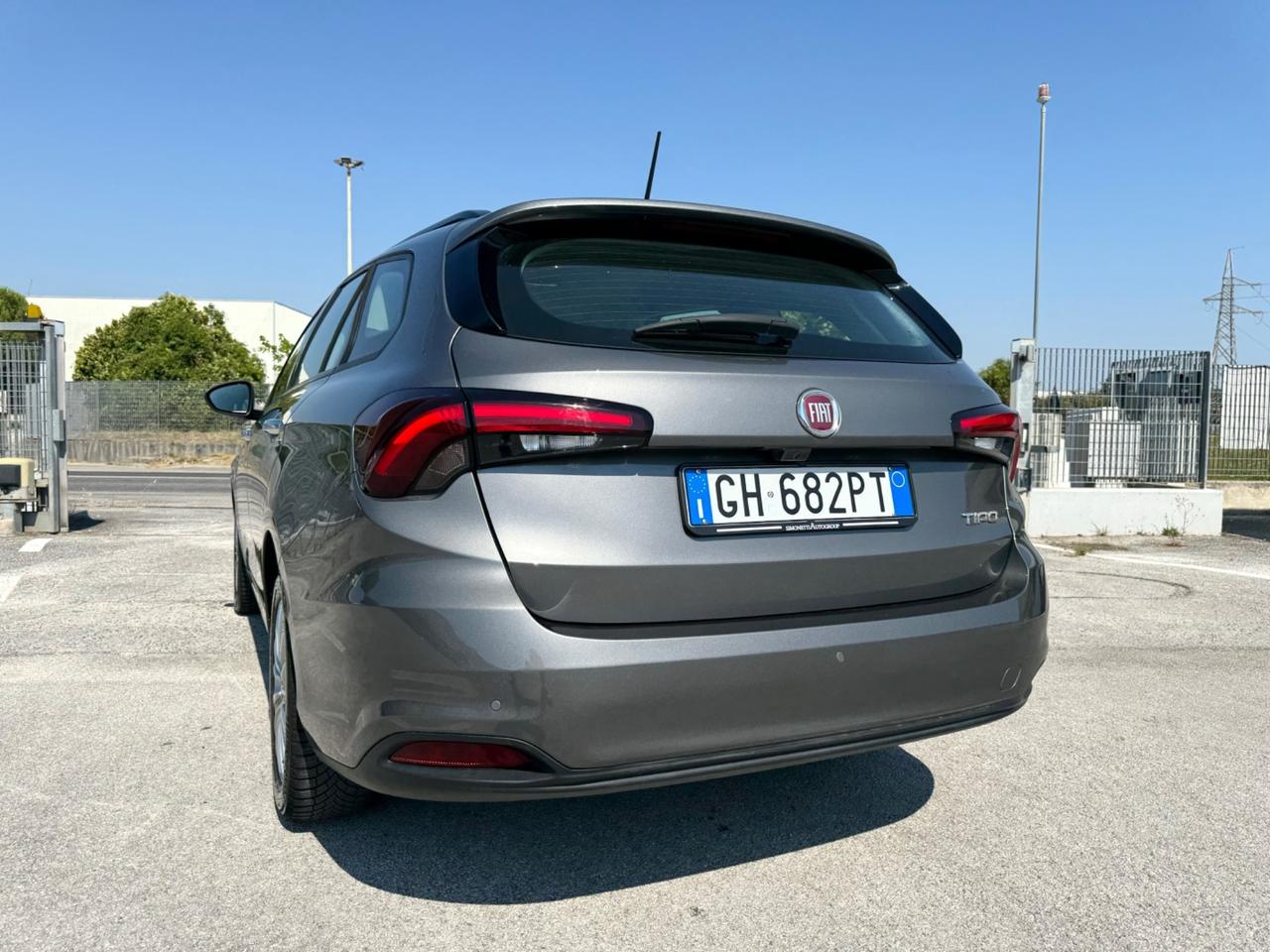 FIAT TIPO SW 1.3 Mjt Business - Navi Led