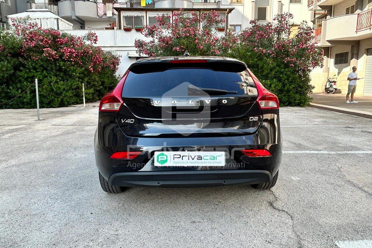 VOLVO V40 D2 1.6 Kinetic