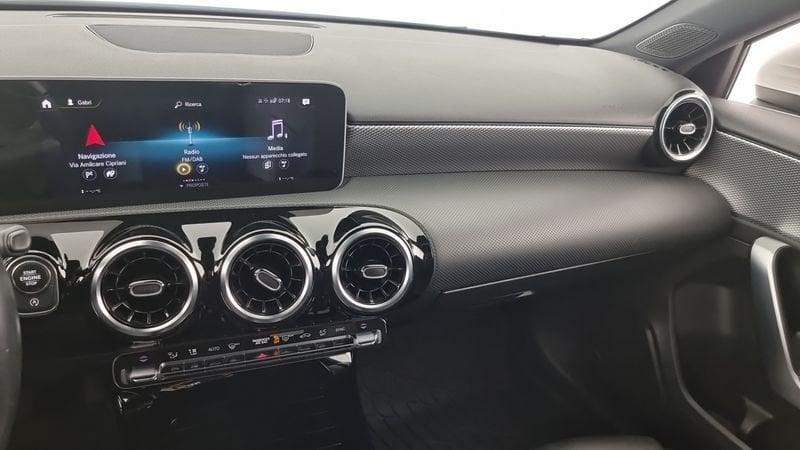 Mercedes-Benz Classe A A 180 d Automatic Sport