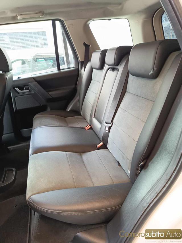 LAND ROVER Freelander 2.2 TD4 S.W. HSE Luxury