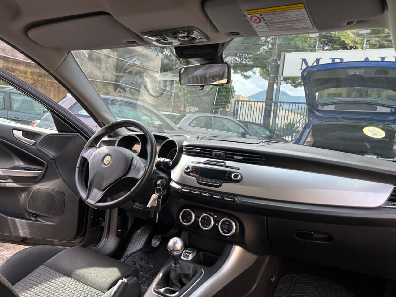 Alfa Romeo Giulietta 1.6 JTDm-2 105 CV Distinctive