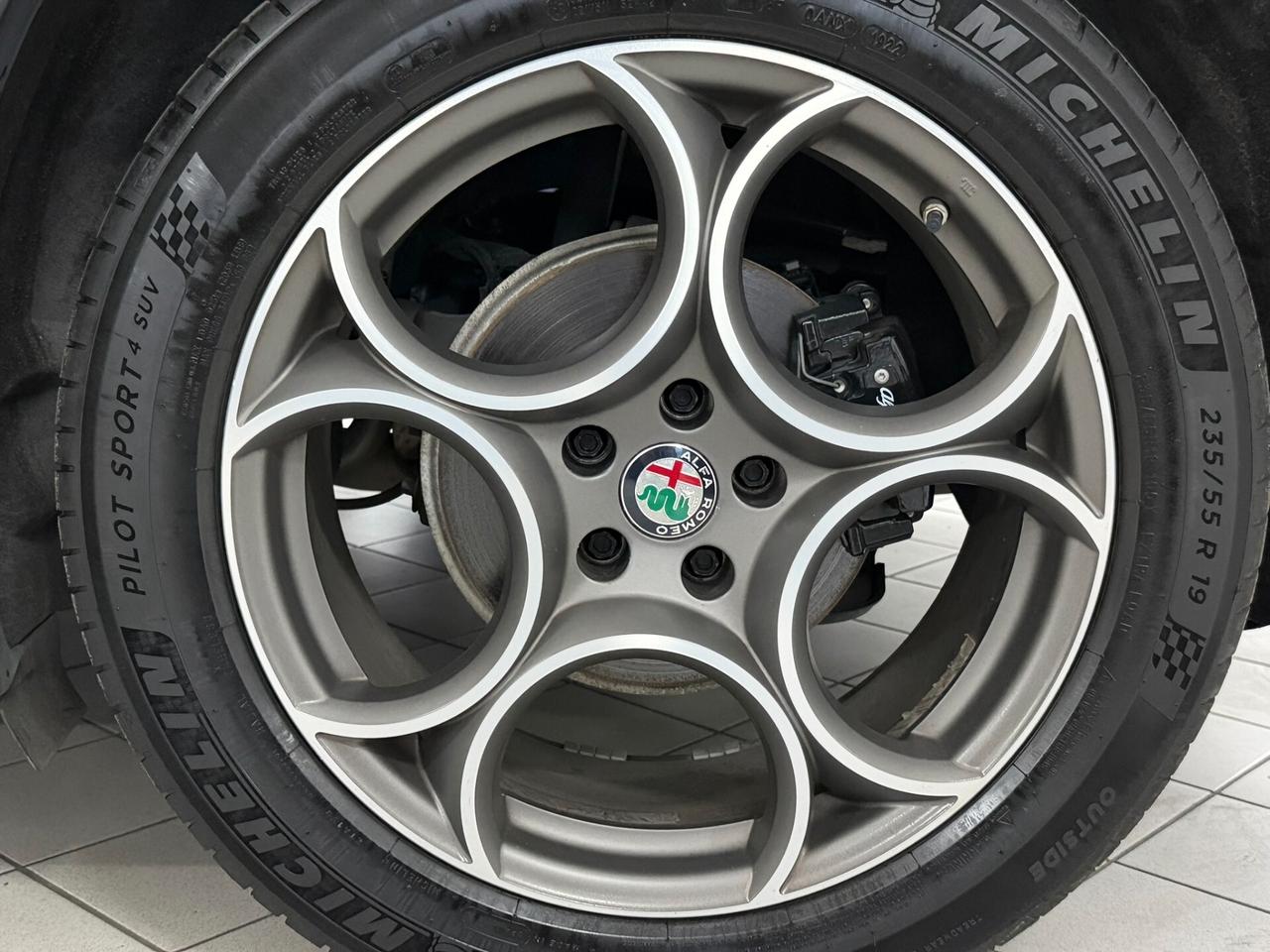 Stelvio 2.2 TD 190 CV SPRINT Q4 DISTRIBUZIONE ESEGUITA PERFETTA UNICO PROPRIETARIO TAGLIANDATA