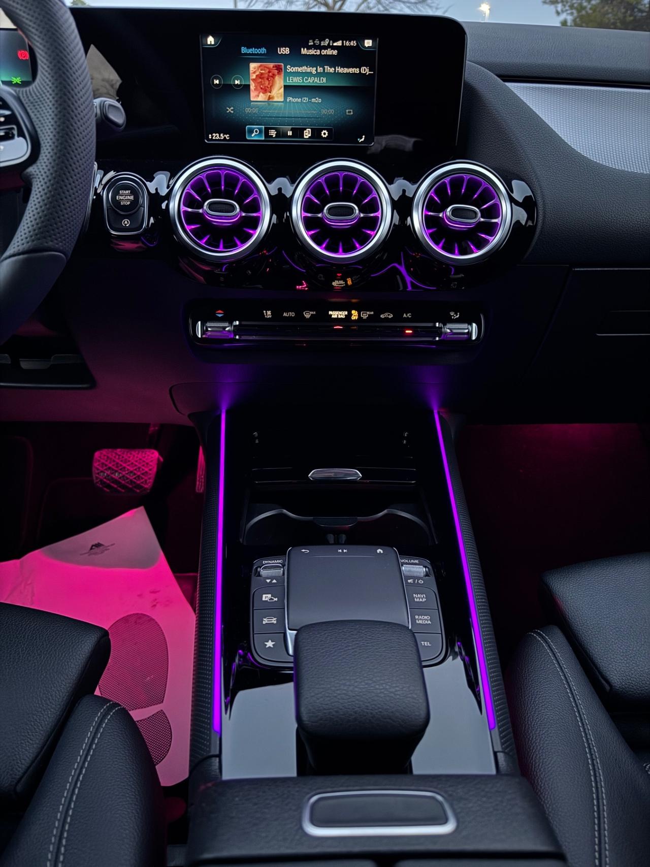 Mercedes-benz GLA 200d Automatic 4Matic Sport Plus