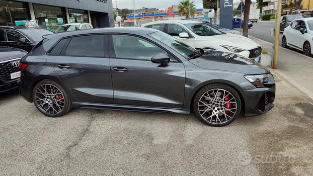 AUDI RS3 Sportback 2.5 tfsi quattro s-tronic "19