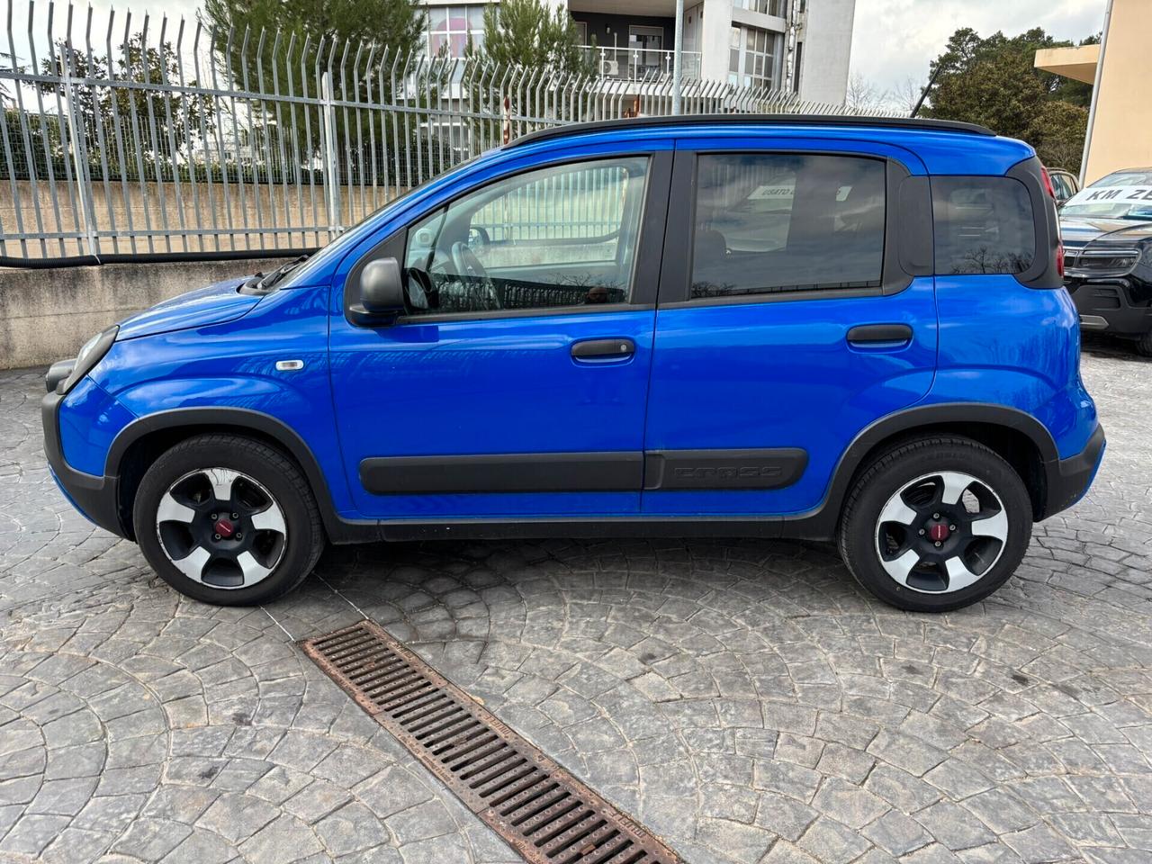 Fiat Panda 1.0 FireFly S&S Hybrid City Cross