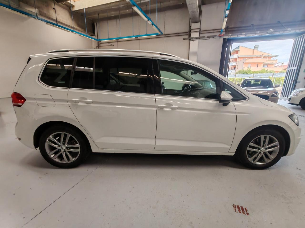 Volkswagen Touran 2.0 TDI 150 CV SCR Highline BlueMotion Technology