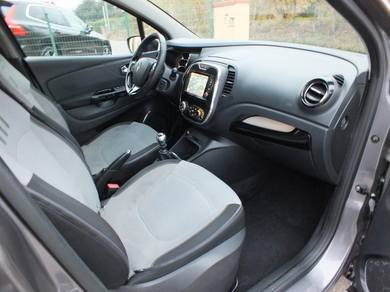 RENAULT CAPTUR 110 CV- RETROCAMERA-NAVI-