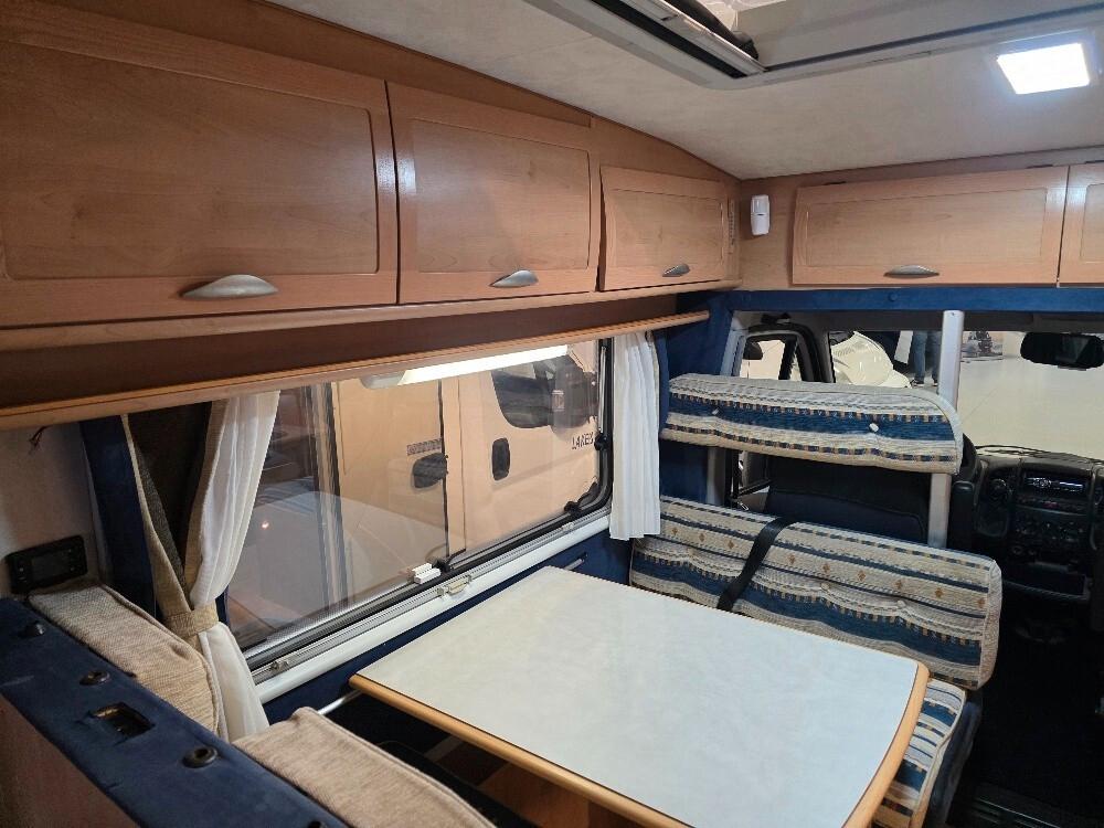 CAMPER MCLOUIS GLEN 262