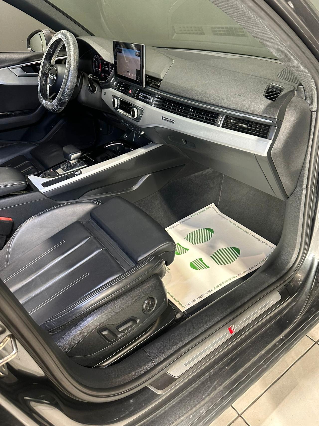 Audi A4 40 TDI quattro S tronic S line edition