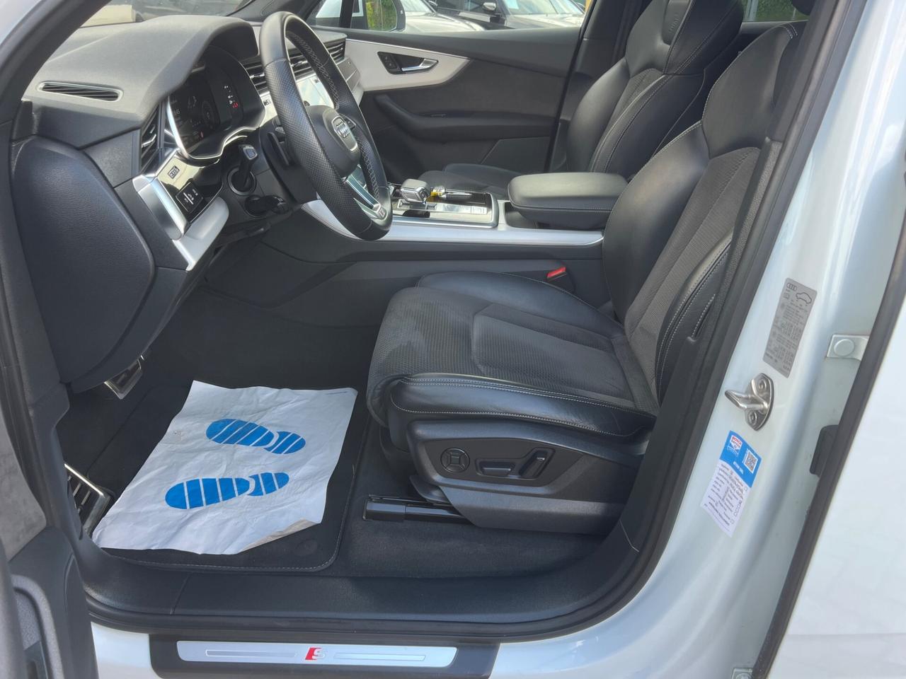 Audi Q7 50 TDI quattro S-LINE EDITION 7 POSTI