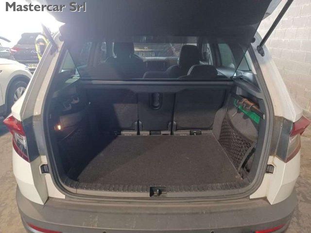 SKODA Karoq Karoq 1.6 tdi scr Executive FX961TD