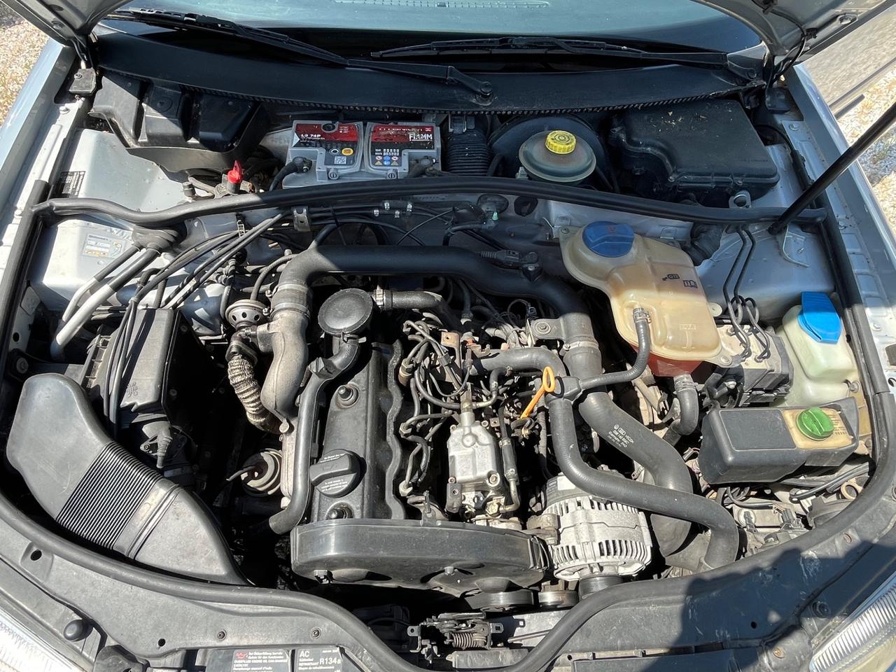 Volkswagen Passat 1.9 TDI/110 CV cat Comfortline