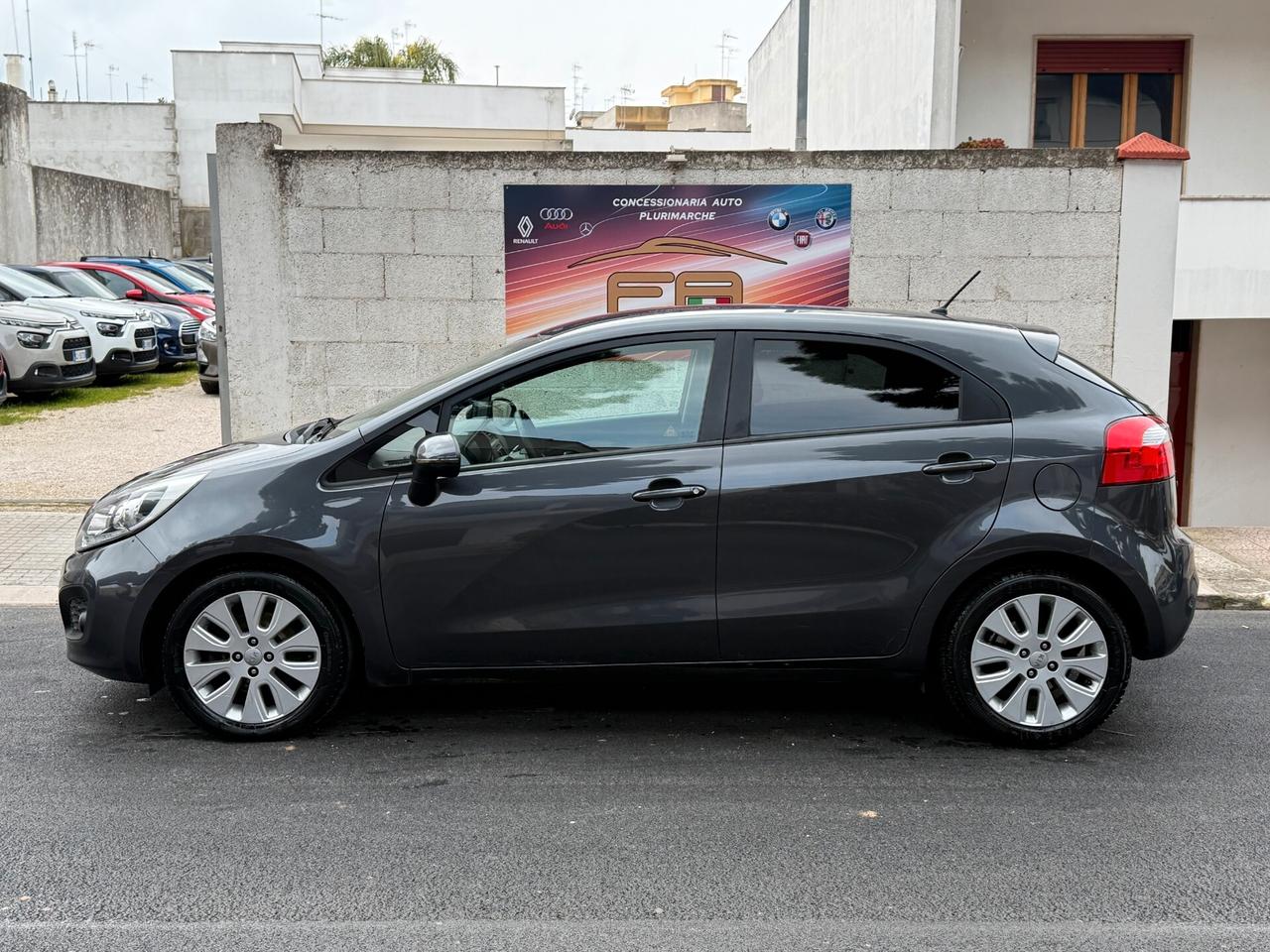 Kia Rio 1.4 CRDi 90CV 5P. EX PLUS *LED - 2012