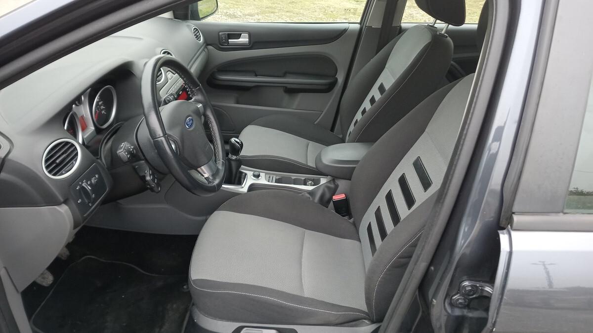 Ford Focus SW Style Wagon 2.0 Titanium Gpl 145cv